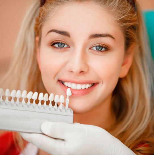 teeth veneers